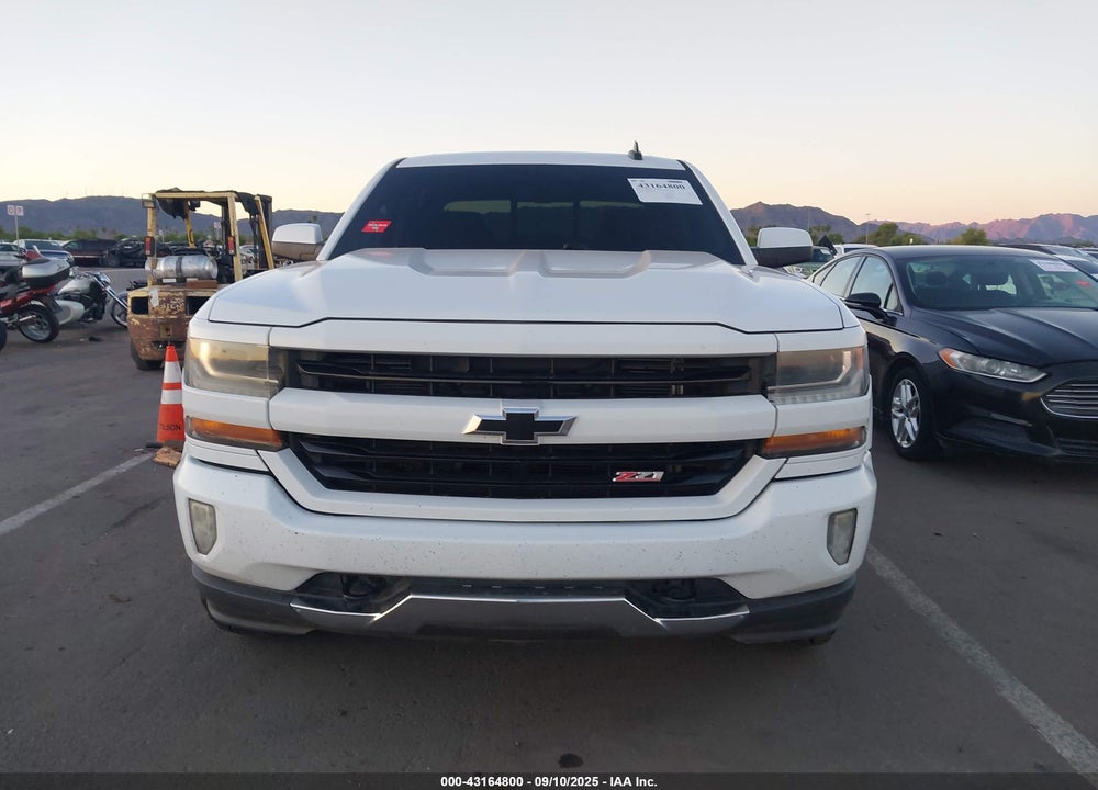 2018 CHEVROLET SILVERADO 1500 VIN: 3GCUKREC4JG263687