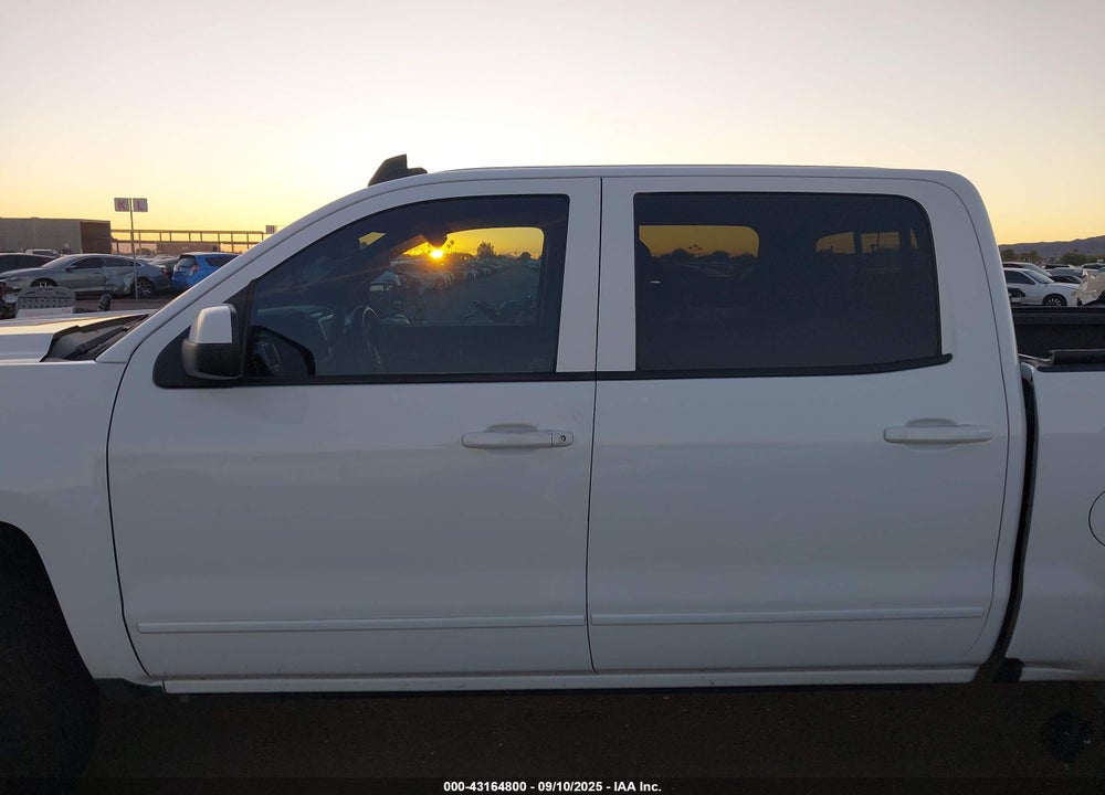 2018 CHEVROLET SILVERADO 1500 VIN: 3GCUKREC4JG263687