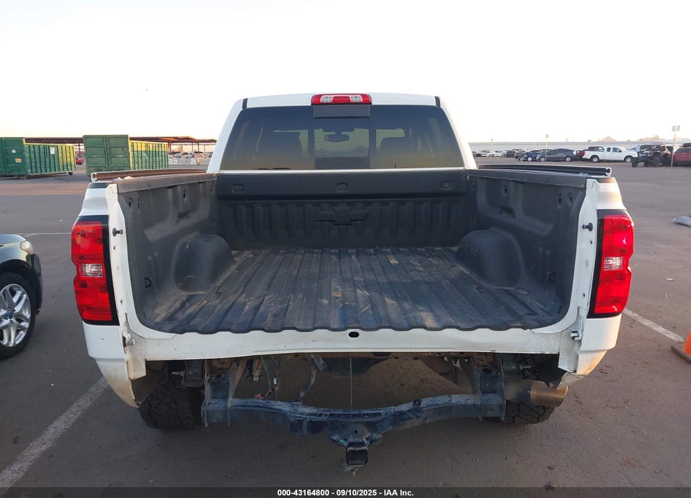 2018 CHEVROLET SILVERADO 1500 VIN: 3GCUKREC4JG263687