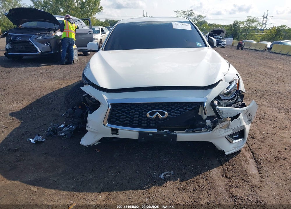 2019 INFINITI Q50 VIN: JN1EV7AR2KM553504