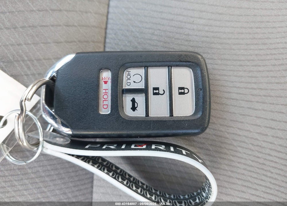 2016 HONDA ACCORD VIN: 1HGCR2F79GA120386