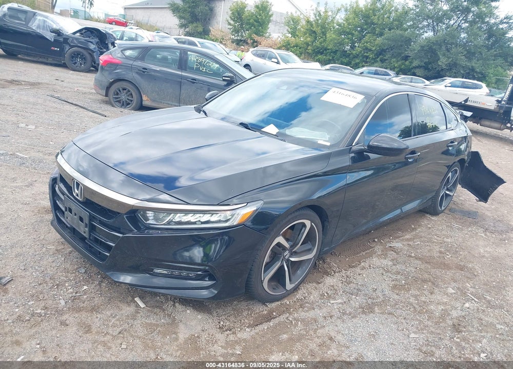 2018 HONDA ACCORD VIN: 1HGCV1F33JA225628