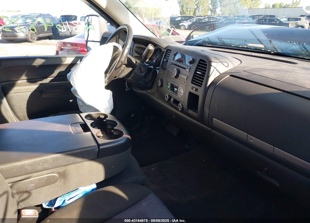 2011 GMC SIERRA 1500 SLE VIN: 1GTR2VE3XBZ108061
