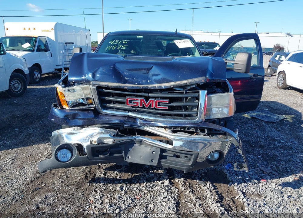 2011 GMC SIERRA 1500 SLE VIN: 1GTR2VE3XBZ108061