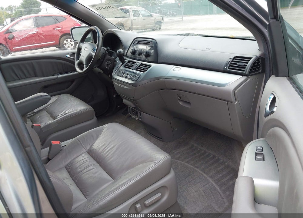 2008 HONDA ODYSSEY EX-L VIN: 5FNRL38638B070436