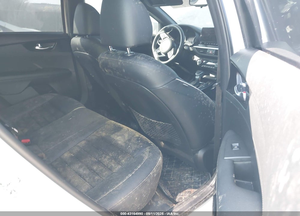 2022 KIA FORTE GT LINE VIN: 3KPF54AD8NE511314