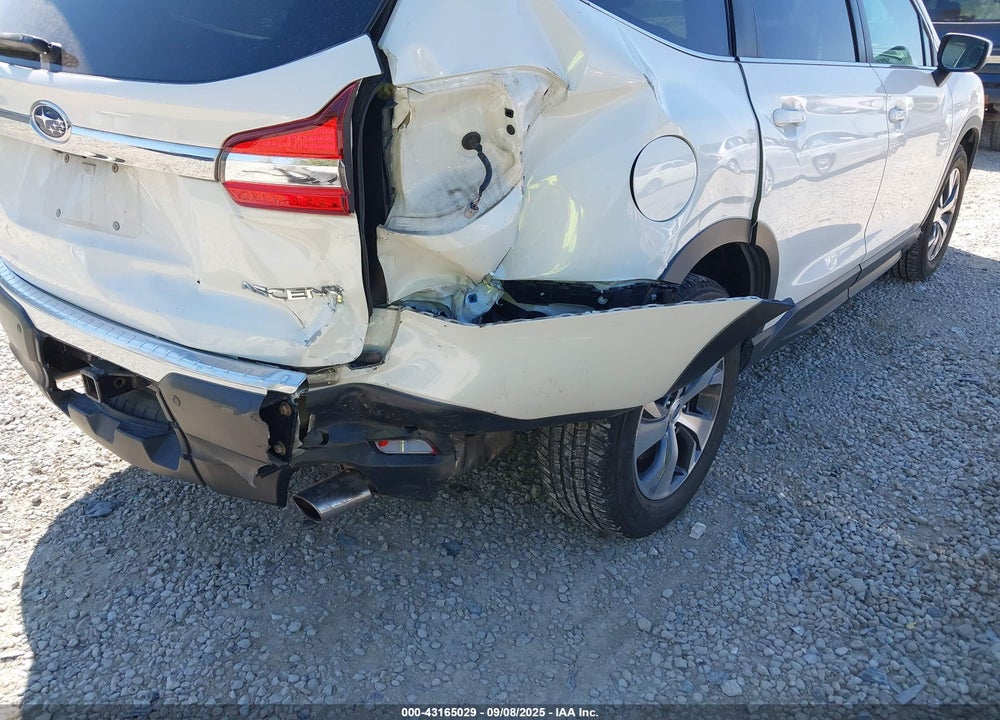 2020 SUBARU ASCENT VIN: 4S4WMACDXL3442656
