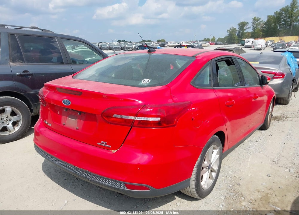 2016 FORD FOCUS VIN: 1FADP3F20GL205680