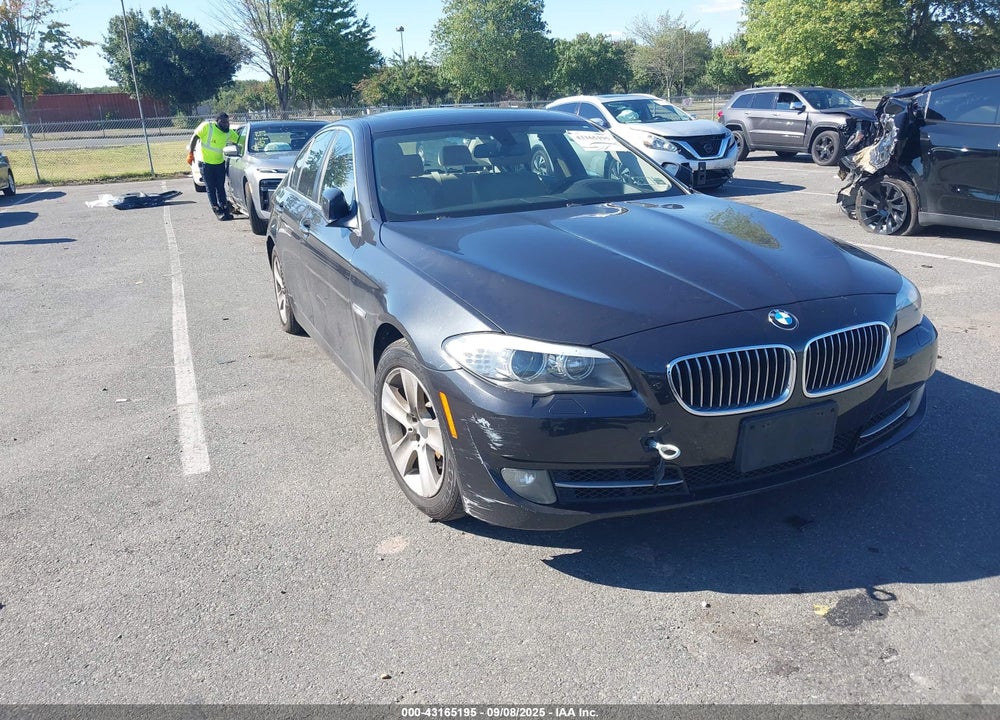 2013 BMW 528I XDRIVE VIN: WBAXH5C5XDDW13721
