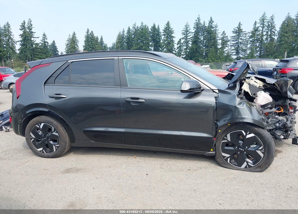 2024 KIA NIRO VIN: KNDCR3L14R5114494