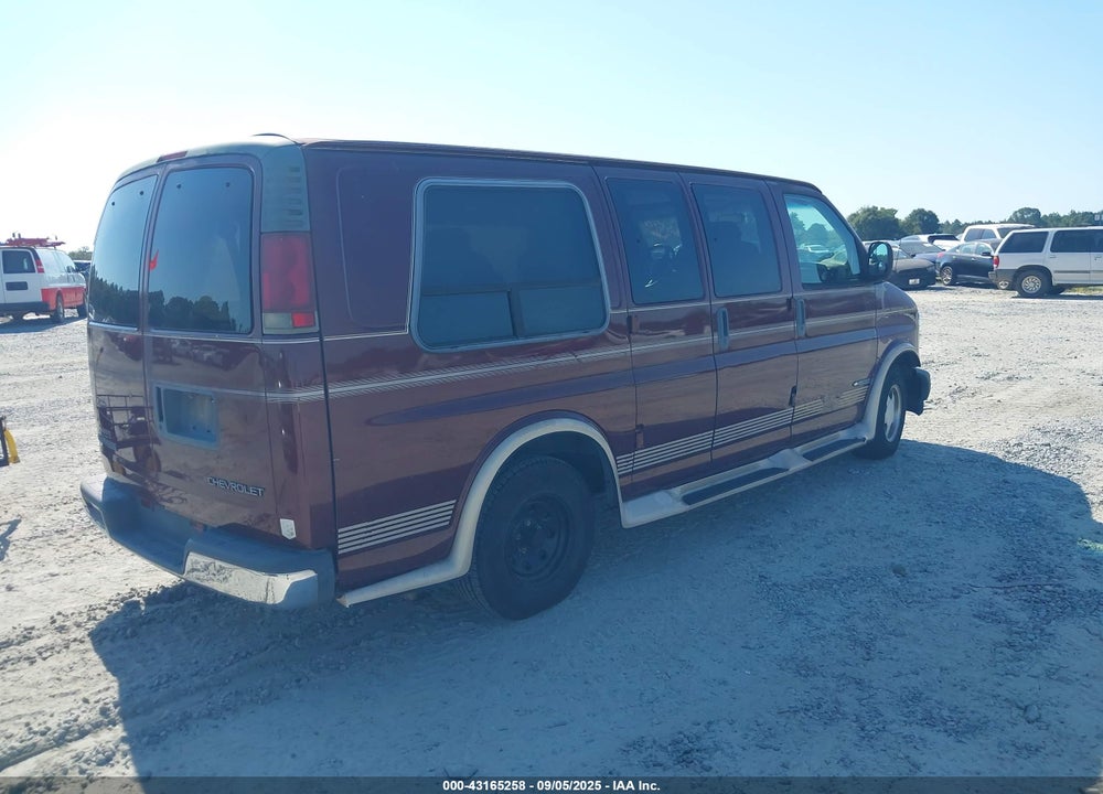 2002 CHEVROLET EXPRESS VIN: 1GBFG15R921113773