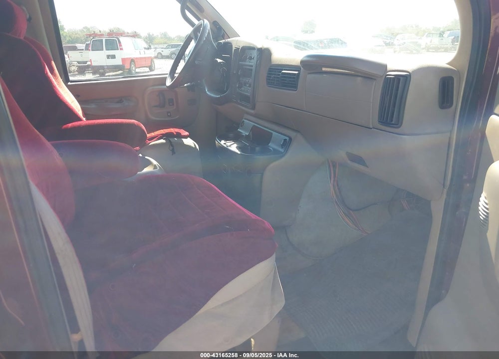 2002 CHEVROLET EXPRESS VIN: 1GBFG15R921113773