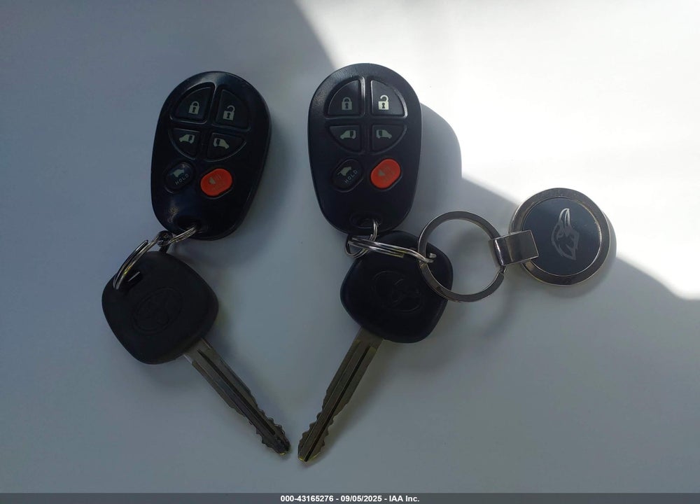 2008 TOYOTA SIENNA LIMITED VIN: 5TDZK22C48S142283