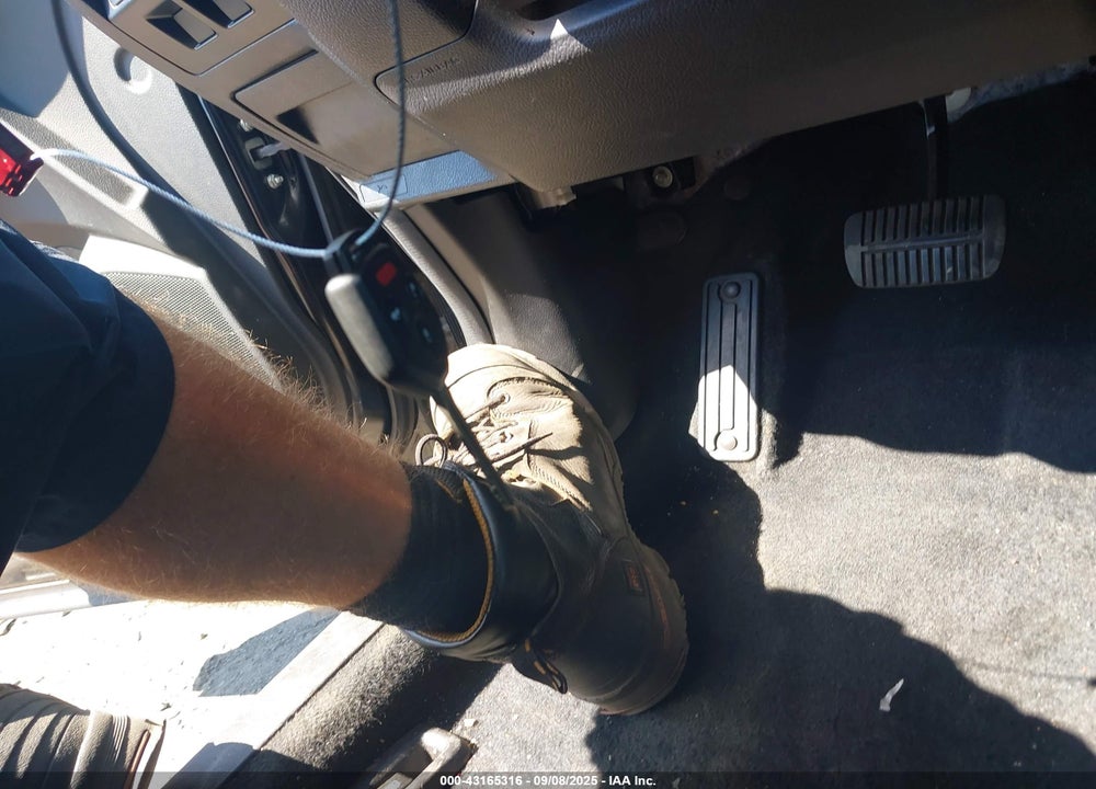 2016 SUBARU FORESTER VIN: JF2SJADC6GH407320