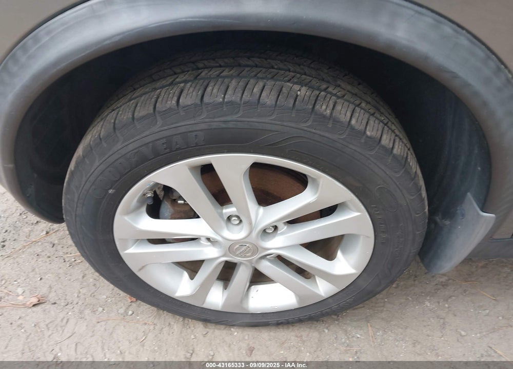 2011 NISSAN JUKE VIN: JN8AF5MV9BT008545
