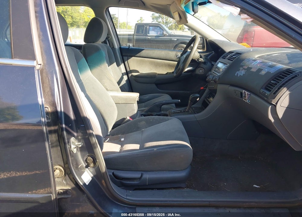 2007 HONDA ACCORD 2.4 LX VIN: 1HGCM56477A209704