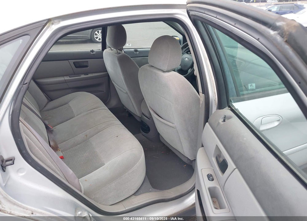 2005 FORD TAURUS SEL VIN: 1FAFP56U25A288236