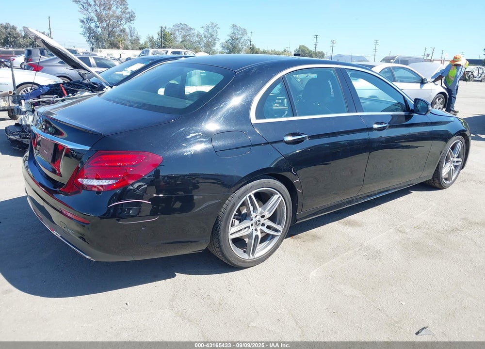 2017 MERCEDES-BENZ E-CLASS VIN: WDDZF4JB4HA281552