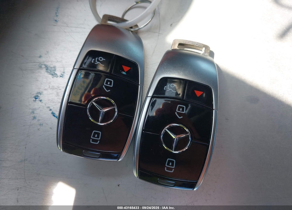 2017 MERCEDES-BENZ E-CLASS VIN: WDDZF4JB4HA281552