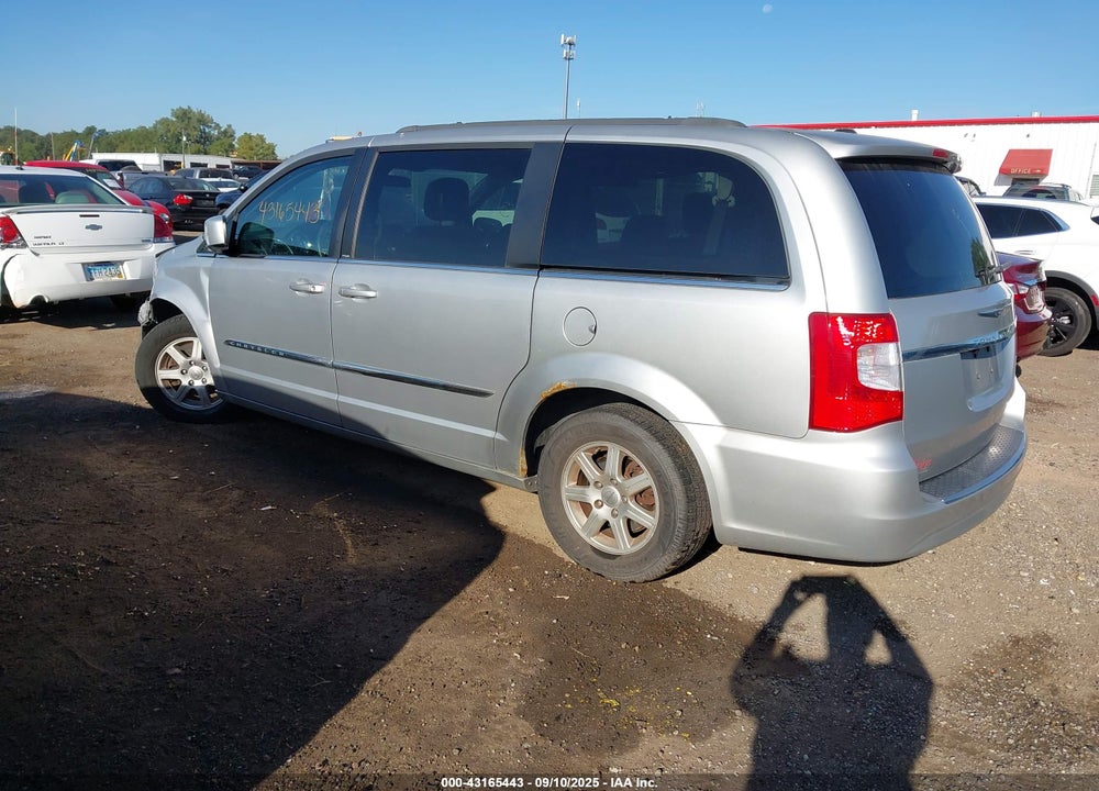 2011 CHRYSLER TOWN & COUNTRY VIN: 2A4RR5DG9BR745642