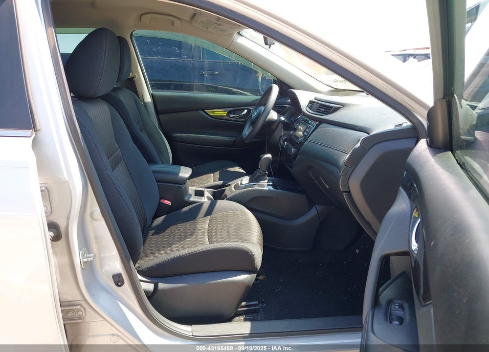 2017 NISSAN ROGUE VIN: 5N1AT2MT0HC845254