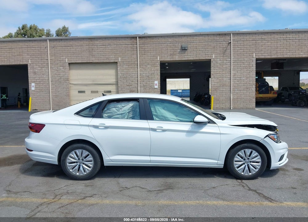 2019 VOLKSWAGEN JETTA 1.4T R-LINE/1.4T S/1.4T SE VIN: 3VWC57BU8KM208275