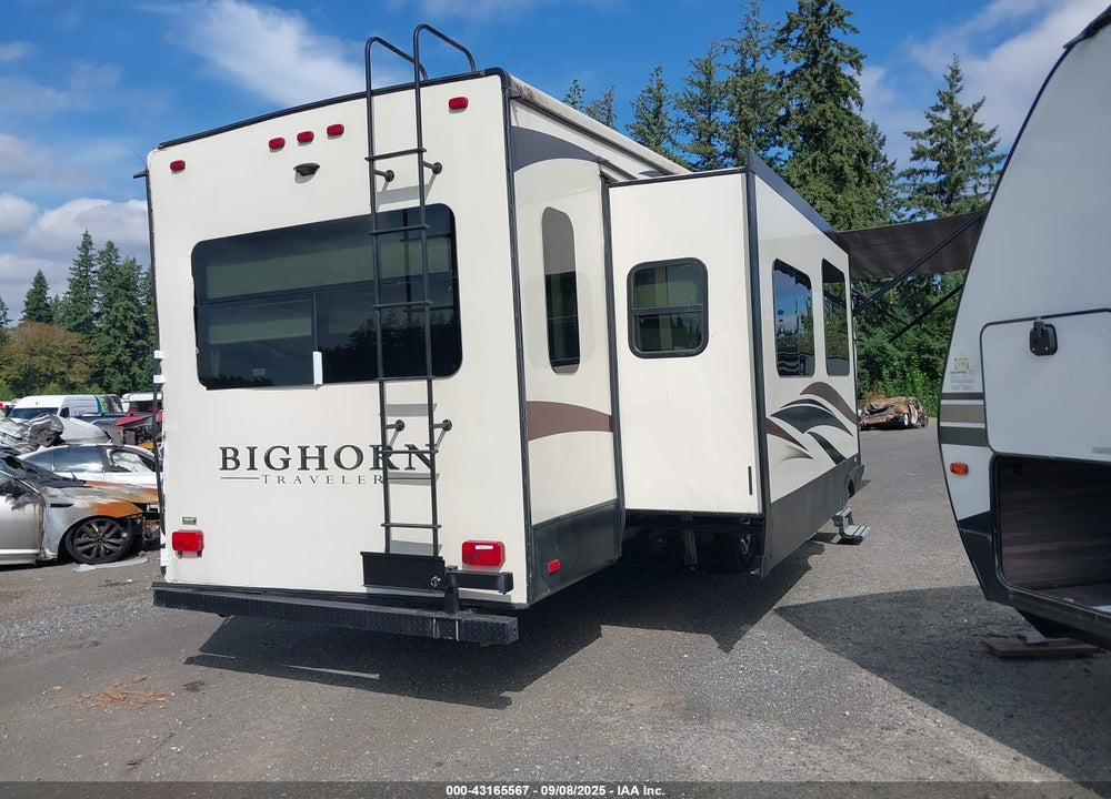 2018 HEARTLAND RVS BIGHORN TRAVELER VIN: 5SFBG4223JE363274