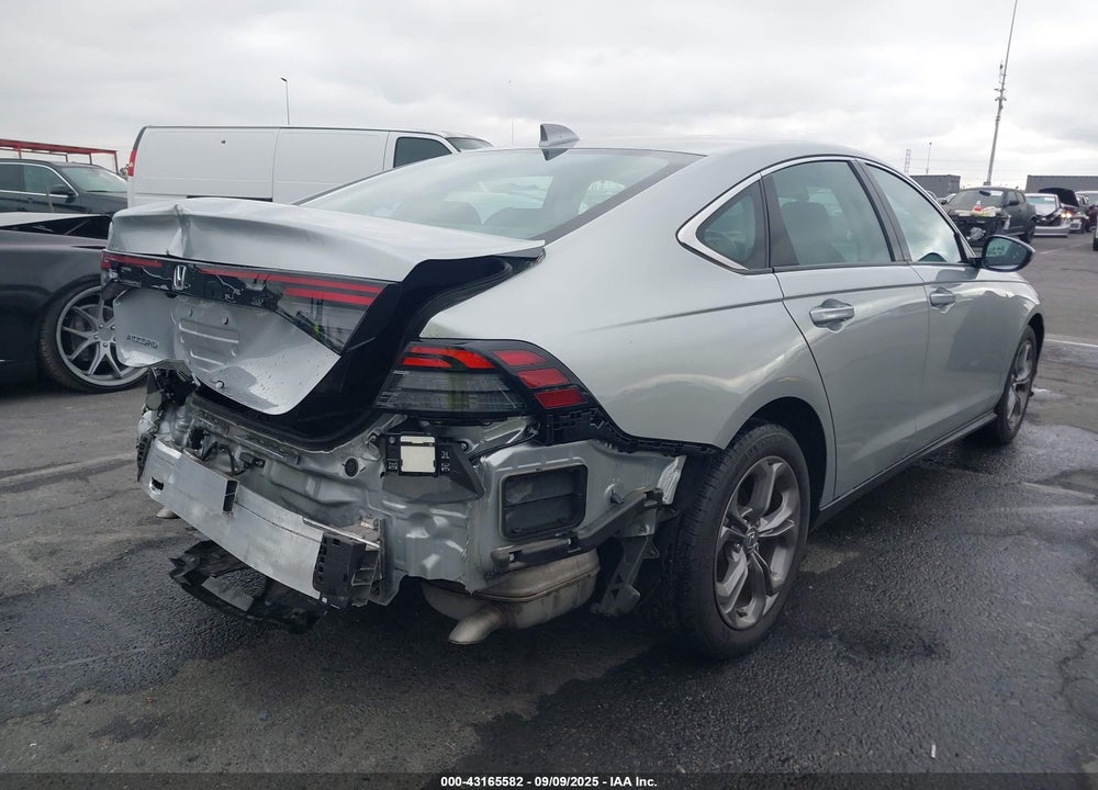 2024 HONDA ACCORD EX VIN: 1HGCY1F35RA007094