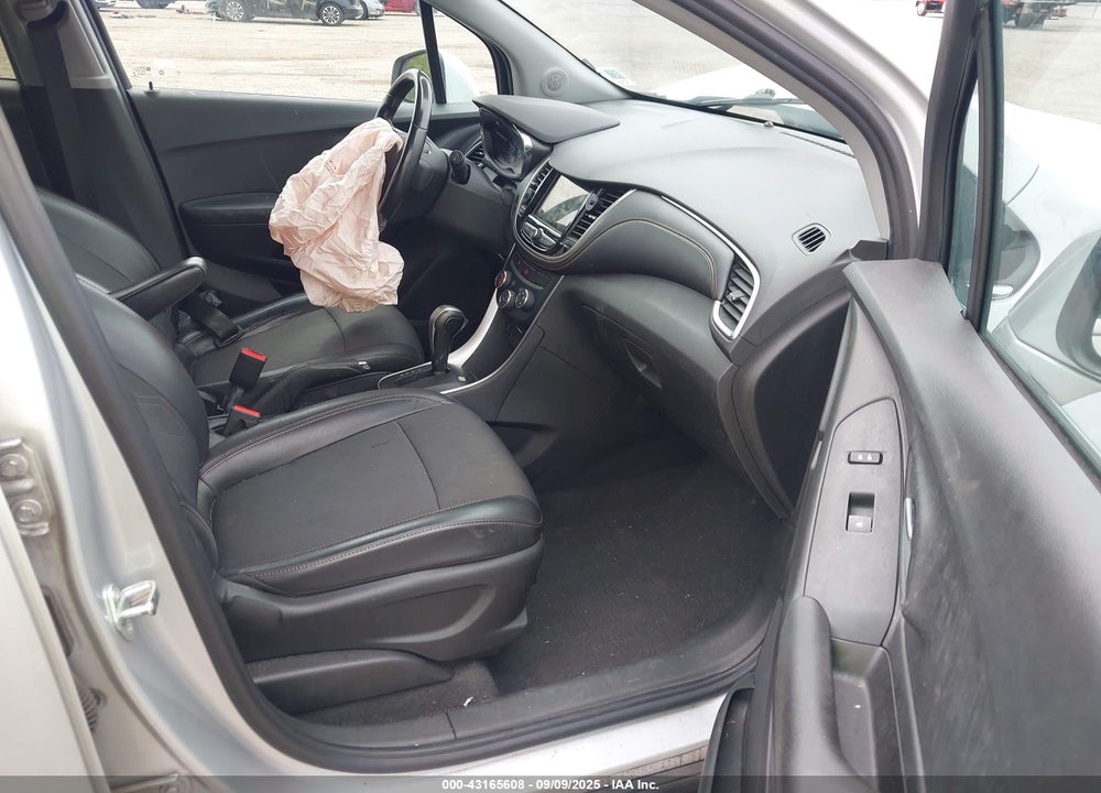 2019 CHEVROLET TRAX LT VIN: 3GNCJLSB1KL270314