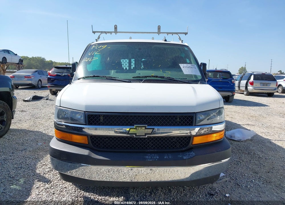 2017 CHEVROLET EXPRESS 2500 VIN: 1GCWGAFF5H1137853