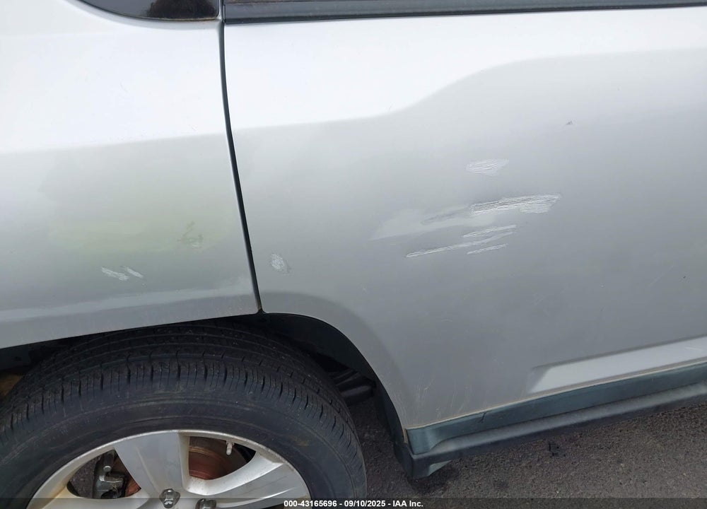 2011 JEEP COMPASS VIN: 1J4NF1FB6BD282718