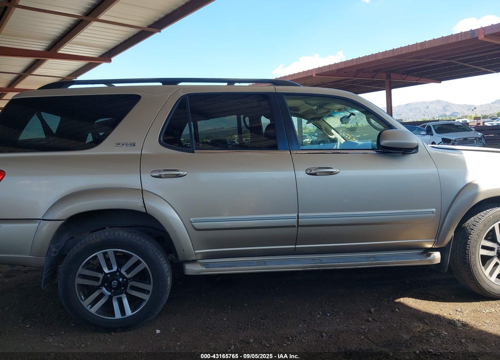 2005 TOYOTA SEQUOIA SR5 V8 VIN: 5TDZT34A35S241834