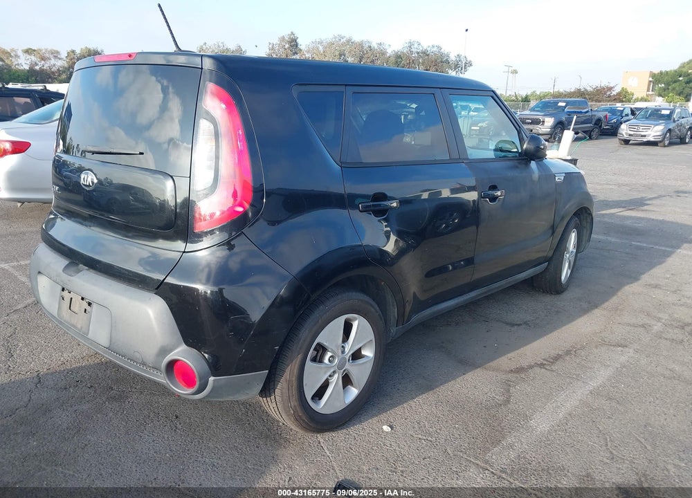 2015 KIA SOUL VIN: KNDJN2A21F7163600