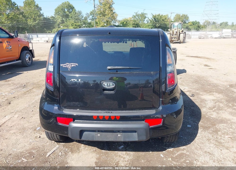 2011 KIA SOUL VIN: KNDJT2A25B7710867