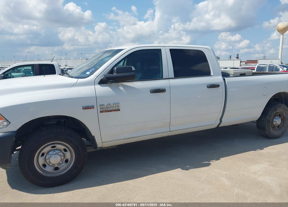 2014 RAM 2500 VIN: 3C6UR4HJ4EG327975