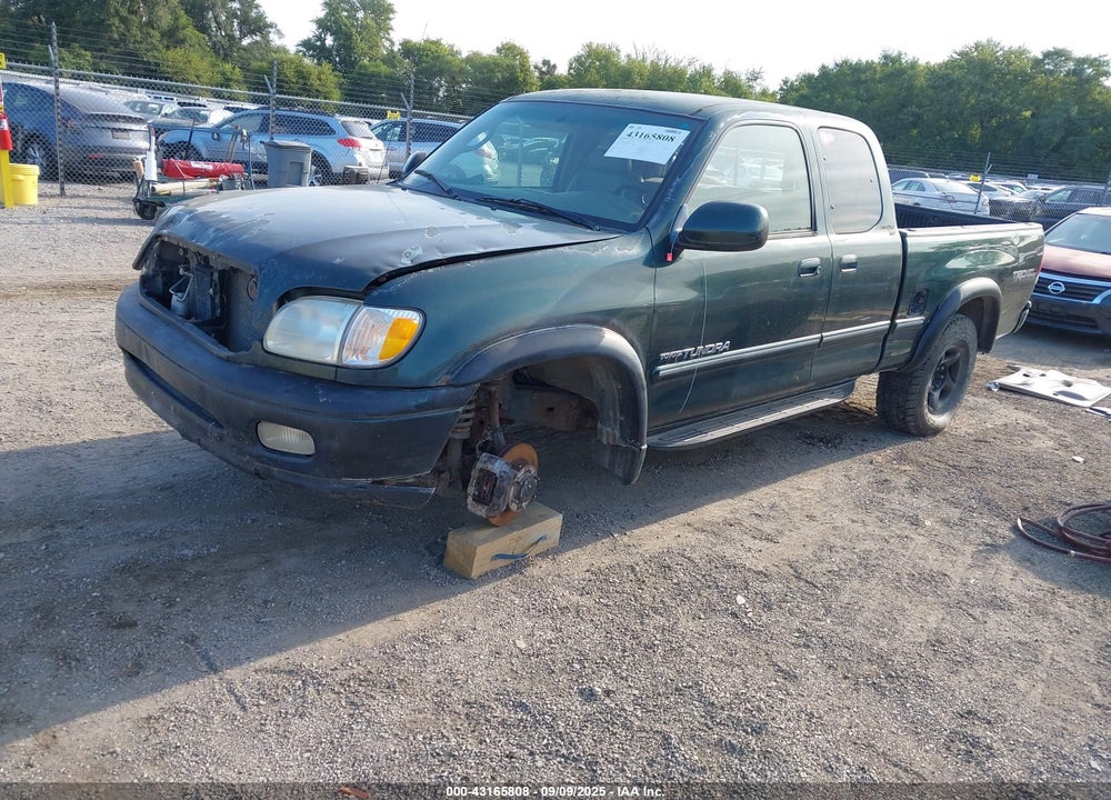 2000 TOYOTA TUNDRA LTD V8 VIN: 5TBBT4810YS069518
