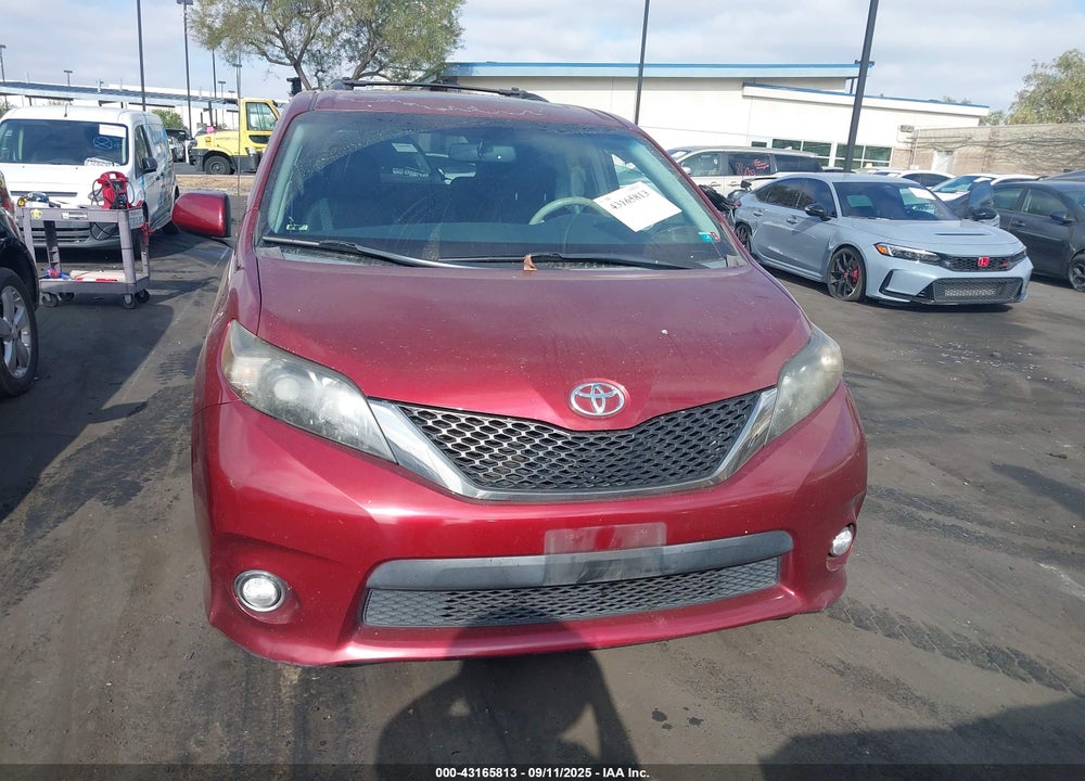 2013 TOYOTA SIENNA SE 8 PASSENGER VIN: 5TDXK3DC7DS287032
