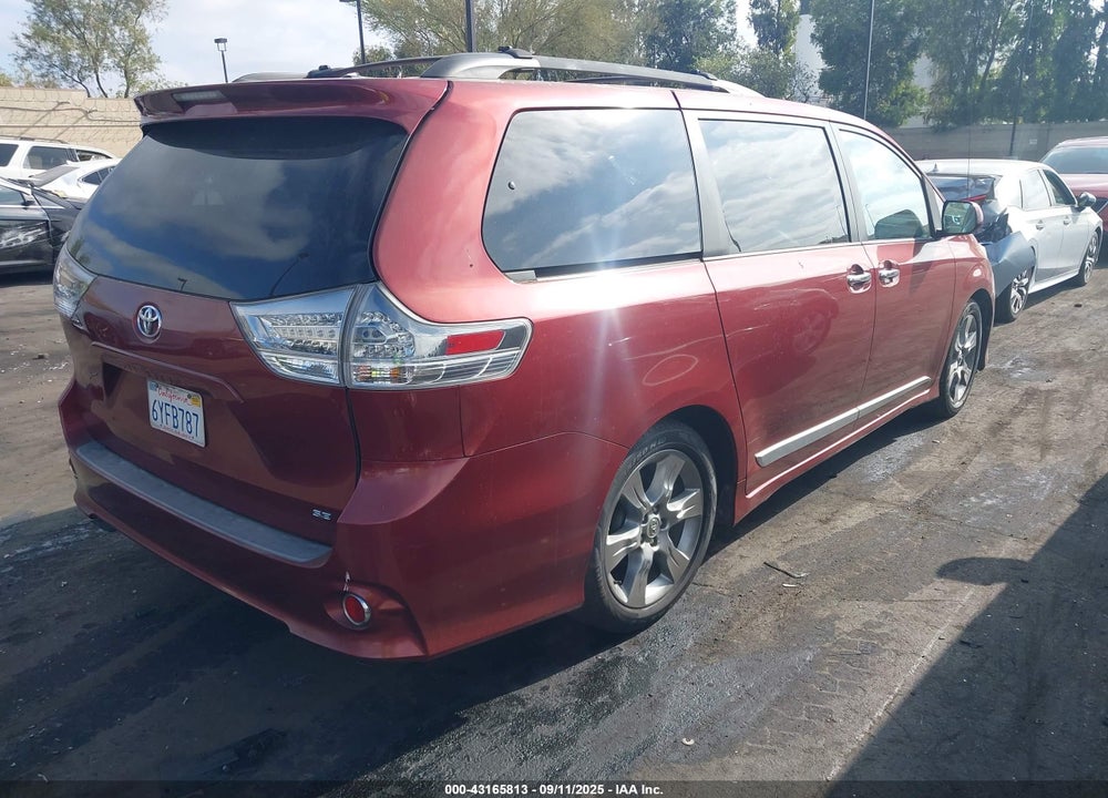 2013 TOYOTA SIENNA SE 8 PASSENGER VIN: 5TDXK3DC7DS287032