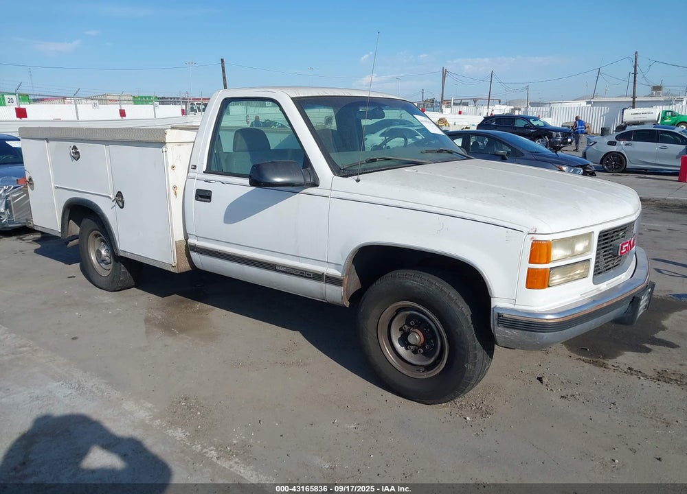 1999 GMC SIERRA 2500 SL VIN: 1GTGC24J7XR707980