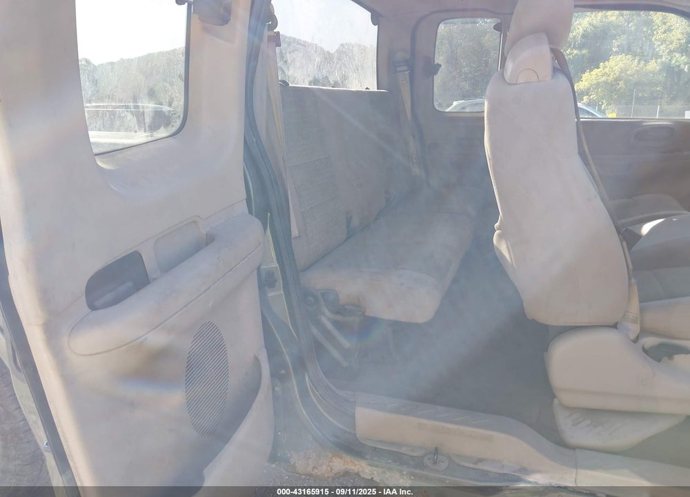 2003 FORD F-150 LARIAT/XL/XLT VIN: 1FTRX18L83NA83613