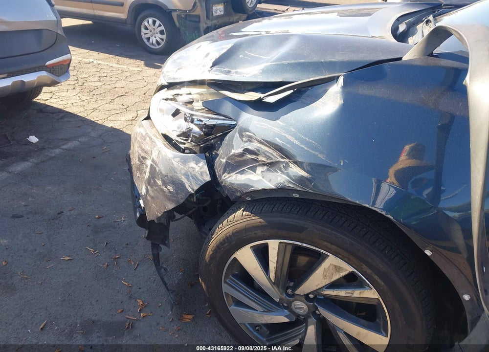 2015 NISSAN MURANO VIN: 5N1AZ2MG1FN205847