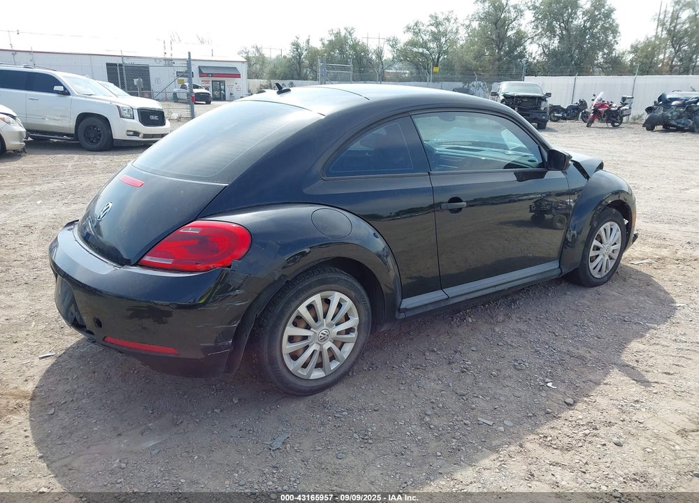 2012 VOLKSWAGEN BEETLE VIN: 3VWFP7AT6CM616534