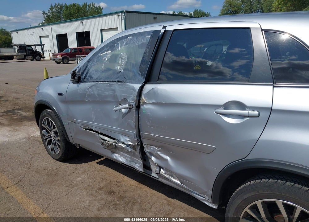 2017 MITSUBISHI OUTLANDER SPORT VIN: JA4AR3AU6HZ001037