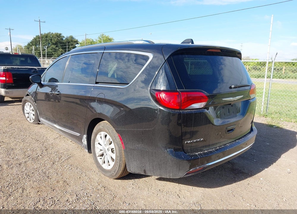 2018 CHRYSLER PACIFICA TOURING L VIN: 2C4RC1BGXJR119129