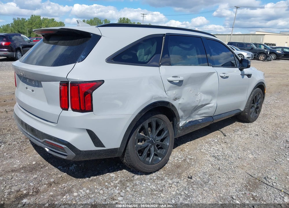 2023 KIA SORENTO VIN: 5XYRK4LF3PG175744