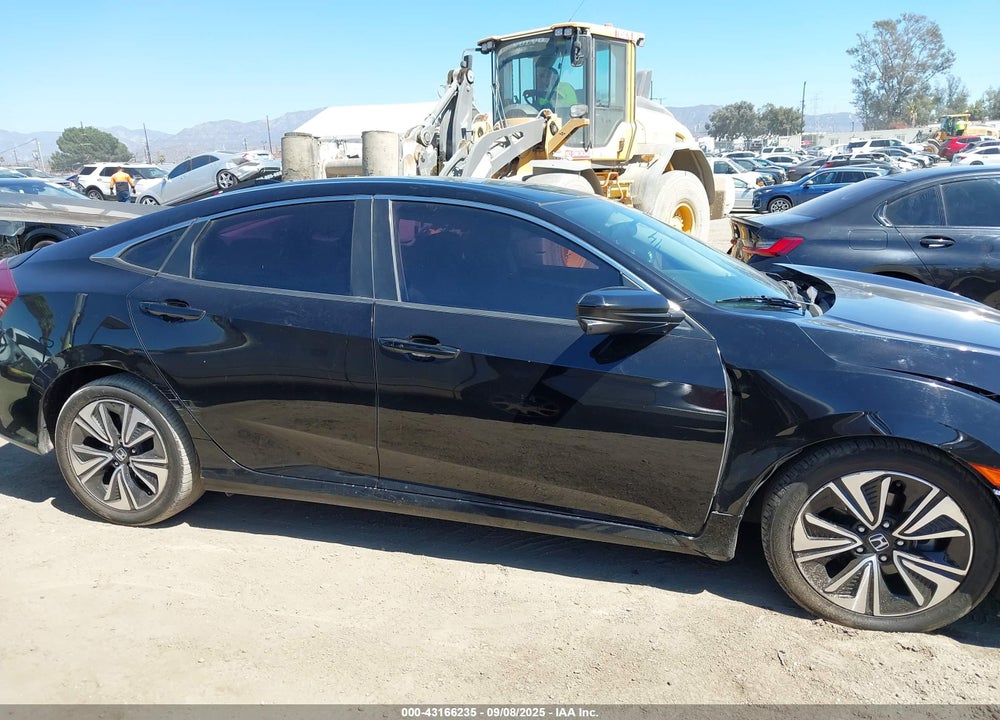 2017 HONDA CIVIC VIN: 2HGFC1F34HH649902