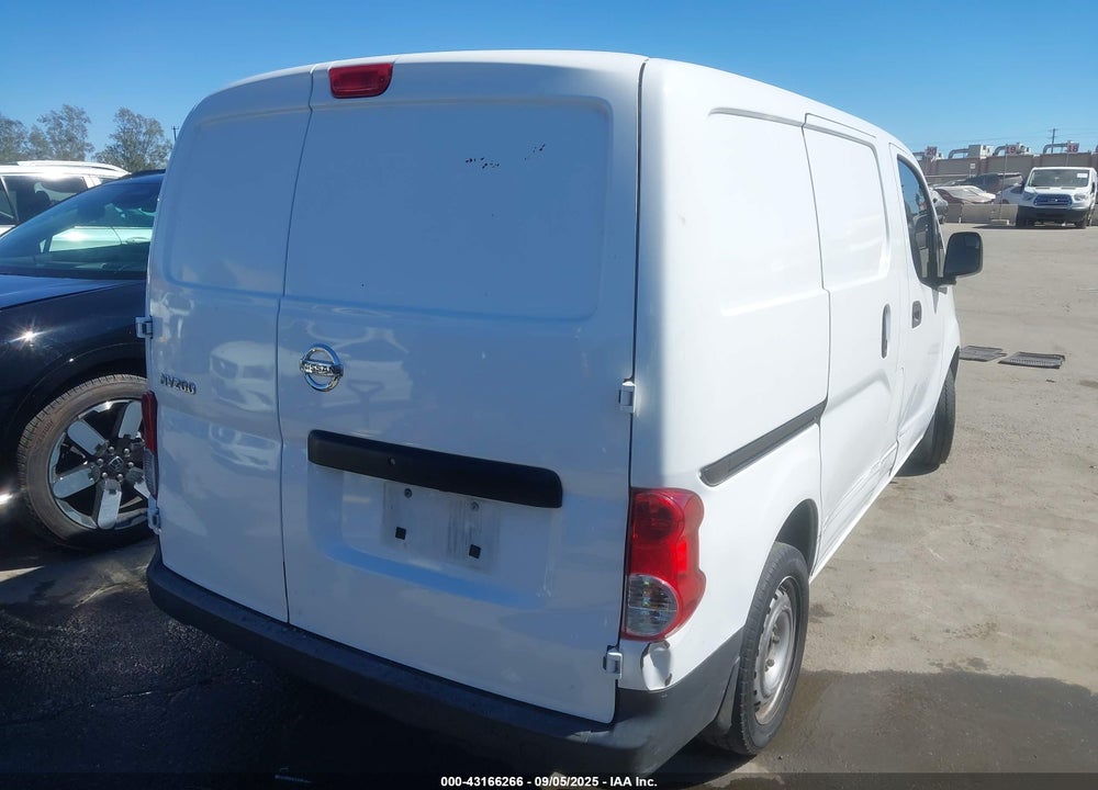 2018 NISSAN NV200 S VIN: 3N6CM0KN6JK701790