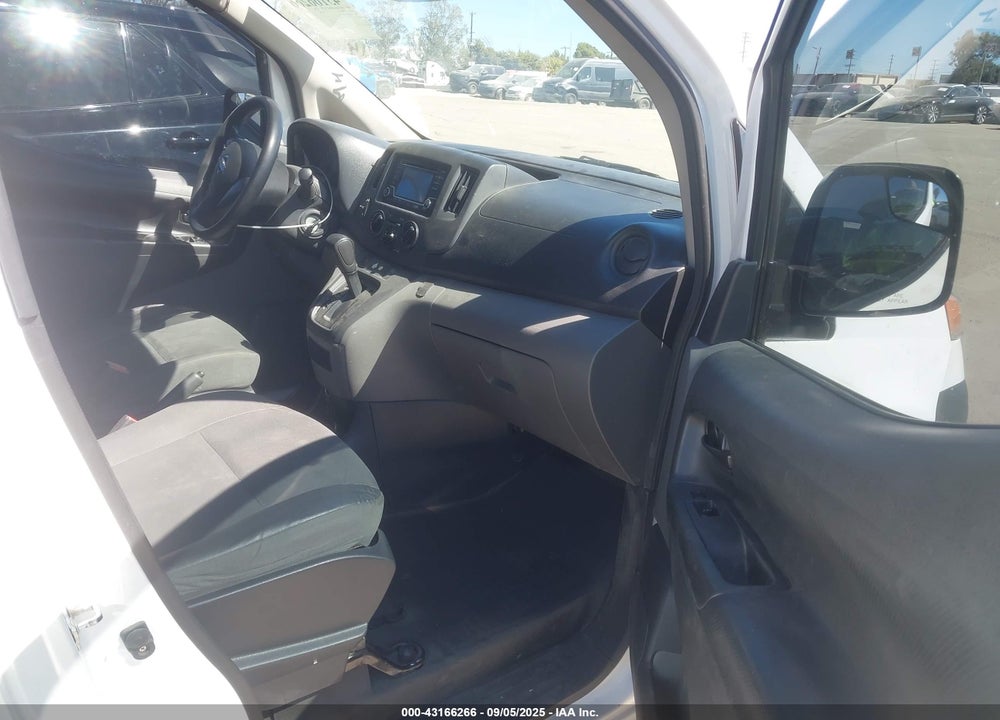 2018 NISSAN NV200 S VIN: 3N6CM0KN6JK701790