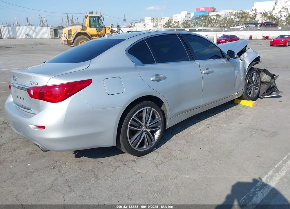 2015 INFINITI Q50 VIN: JN1BV7AP8FM343772
