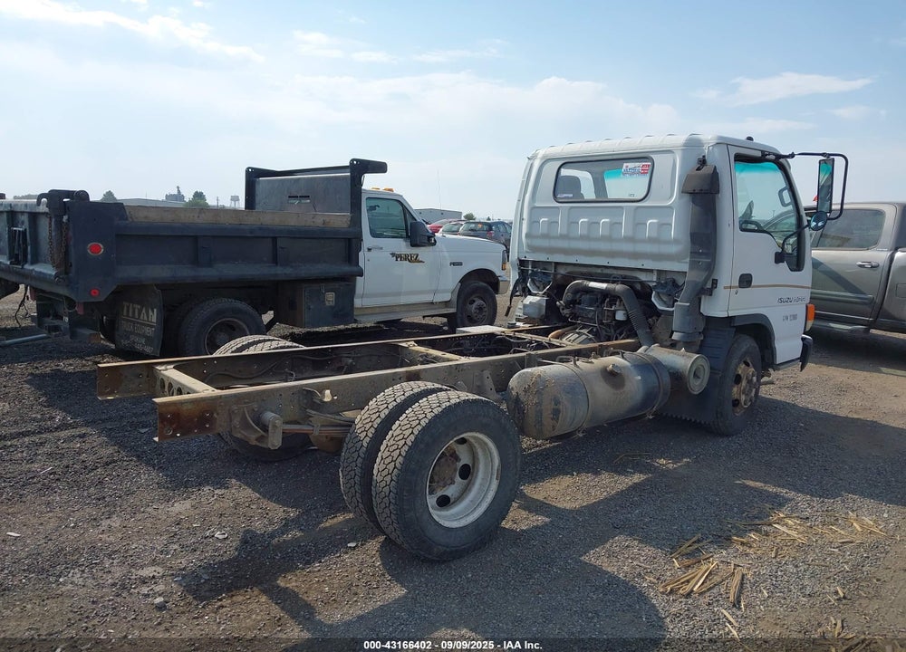 1997 ISUZU NPR VIN: JALC4B1K3V7011892